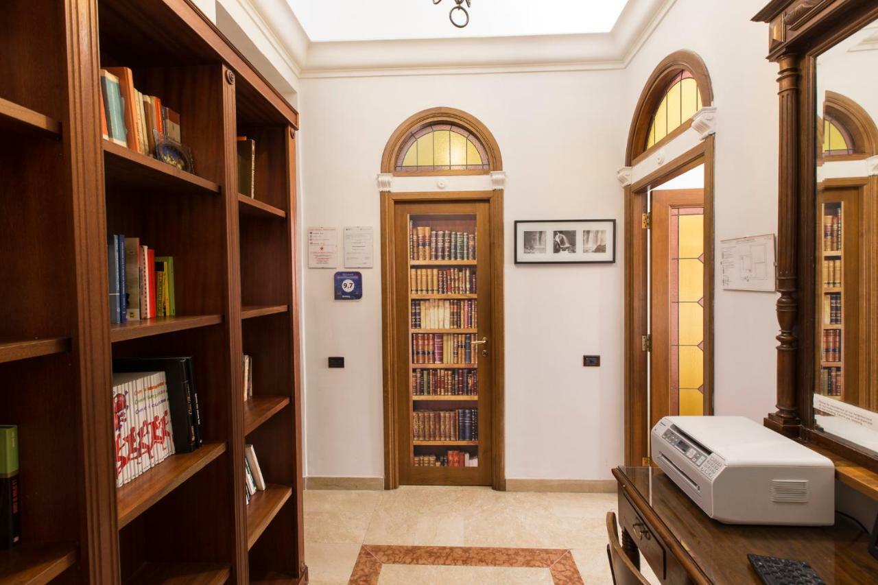 Monia Coliseum Apartment Рим Экстерьер фото